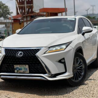 Lexus RX 350 fsport 2019: The Ultimate Professional's Choice