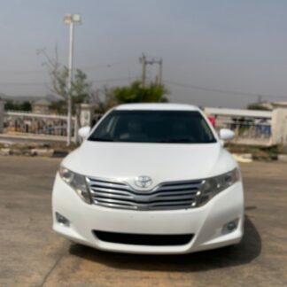 Super Sale Extremely clean Used Toyota Venza 2012,V6 engine, Keyless